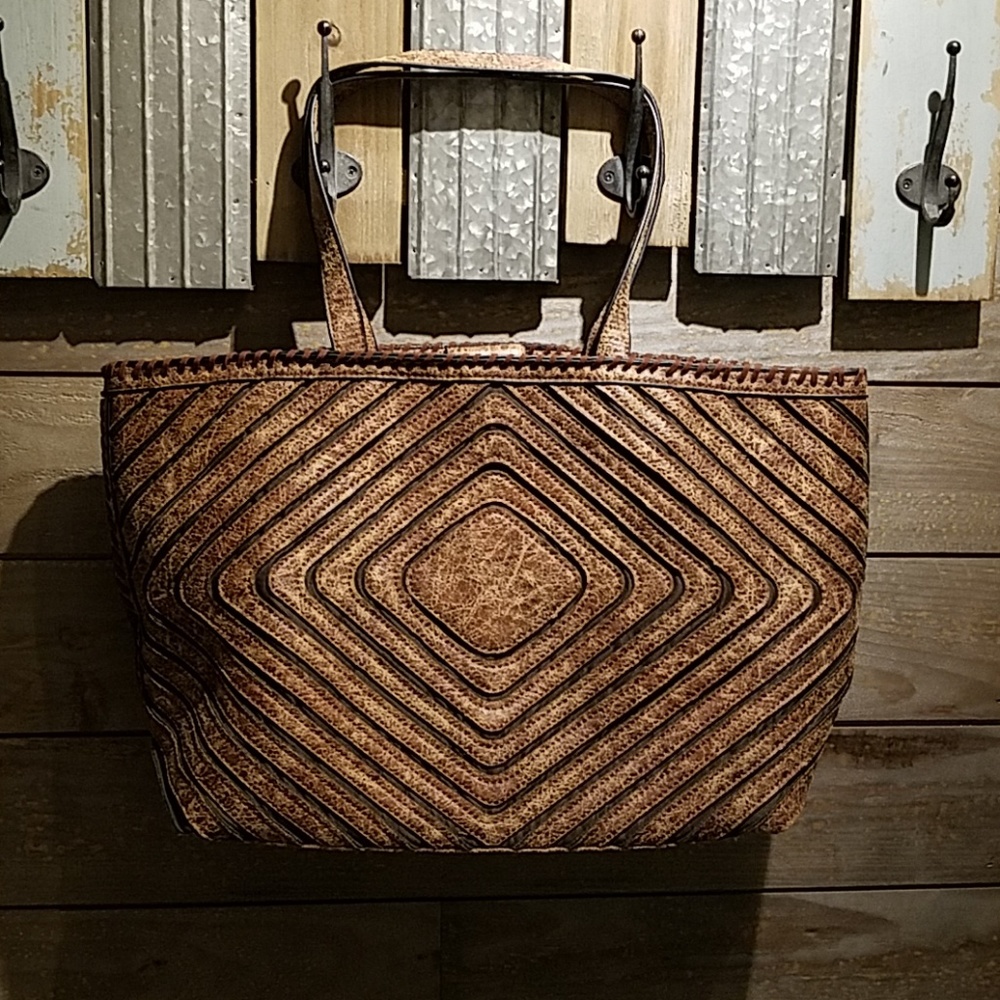 Black rivet Luna tote